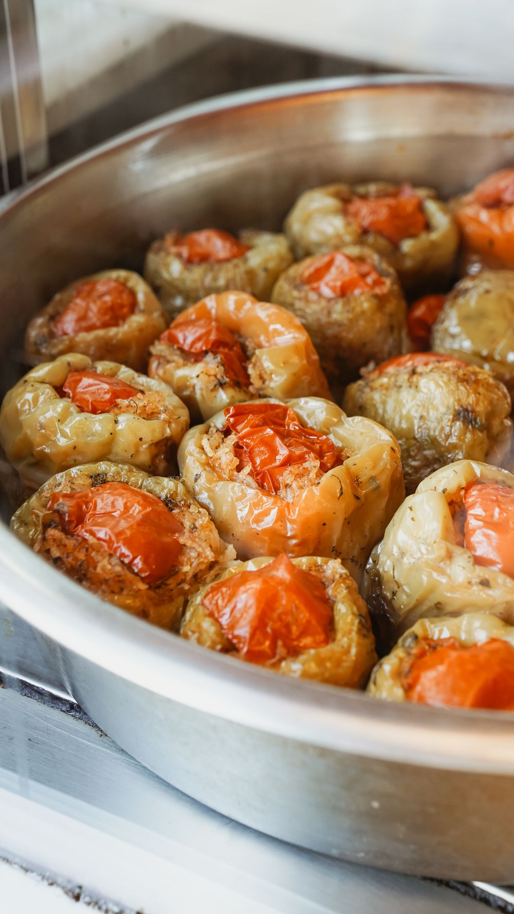 Gefüllte Paprikaschoten — Stuffed Peppers